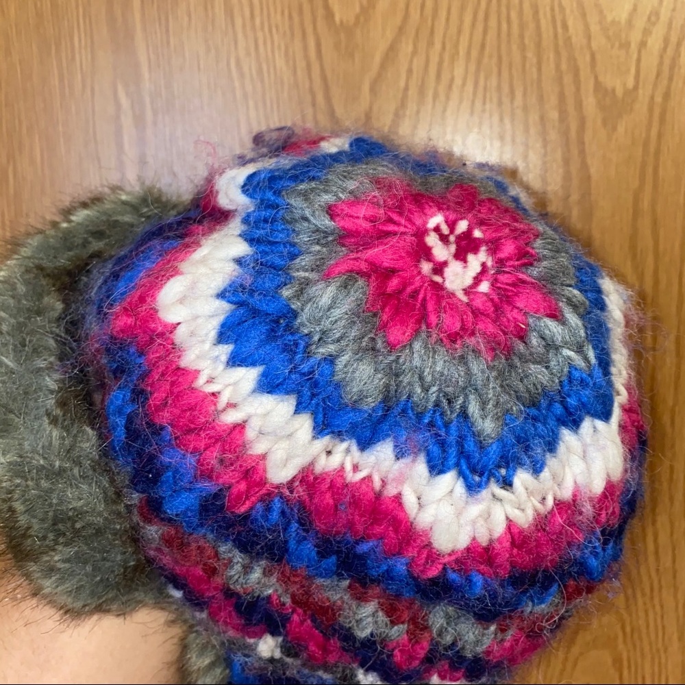 American Eagle Trapper Hat - image 3